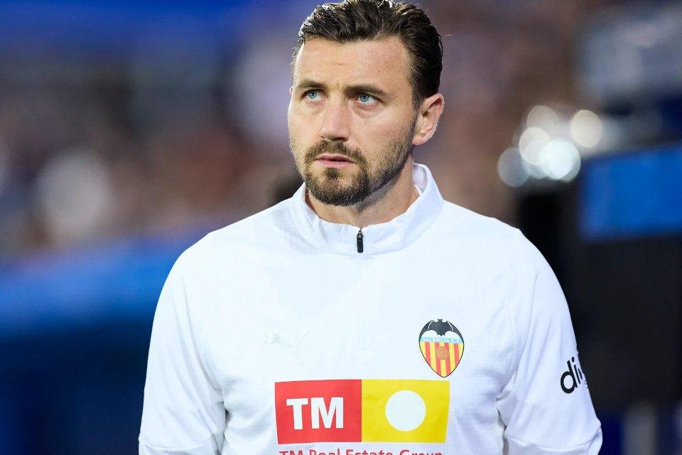 Kiper Valencia Diam-Diam Masuk Bidikan Marseille