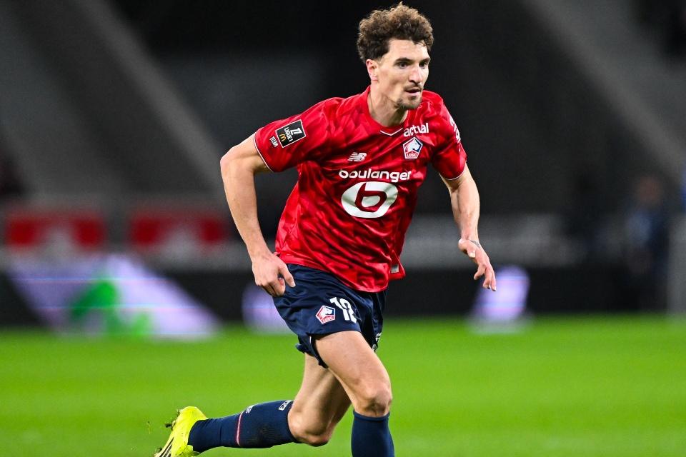 Musim Berakhir, Pilar Veteran Lille Segera Tinggalkan Klub