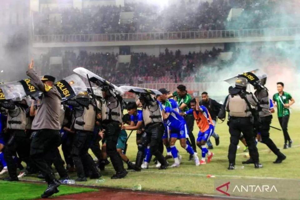 Buntut Kerusuhan Pasca Lawan Adhyaksa, Persipura Dijatuhi Hukuman Berat Oleh Komdis PSSI