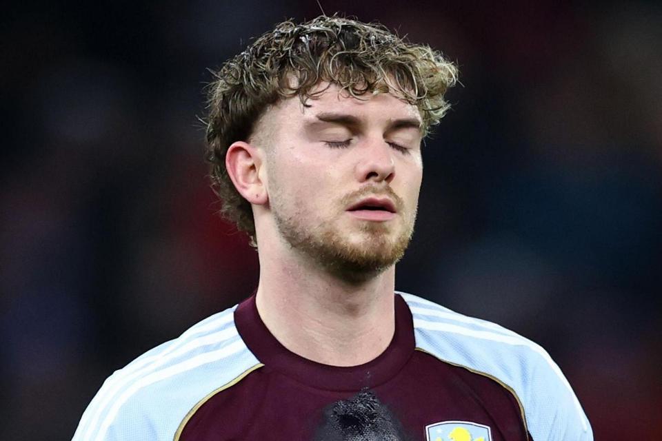 Begini Reaksi Slot Terkait Wonderkid Liverpool yang Gagal di Aston Villa