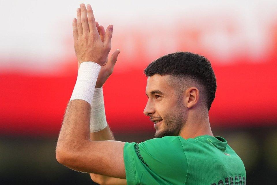 Pelatih Spanyol Pastikan Kiper Barcelona Ada dalam Skuatnya!