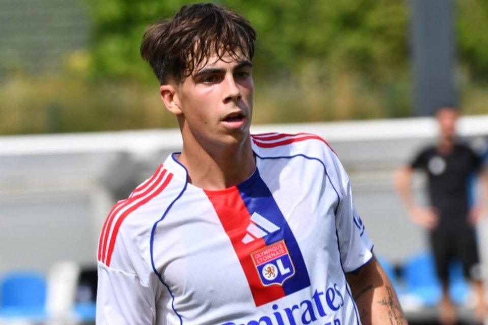 Ditawari Dana Besar dari Jerman, Lyon Mau Lepas Pilarnya?