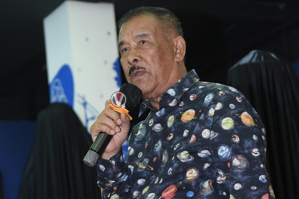 Komisaris PT Persib Bandung Bermartabat, Umuh Muchtar.