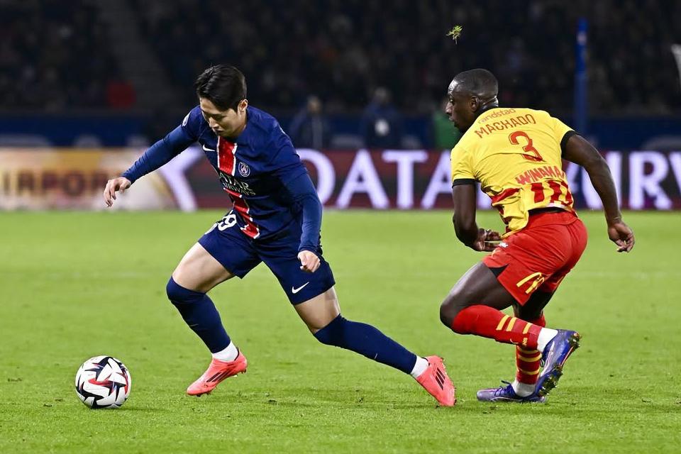 Pemain Paris Saint-Germain, Lee Kang-in