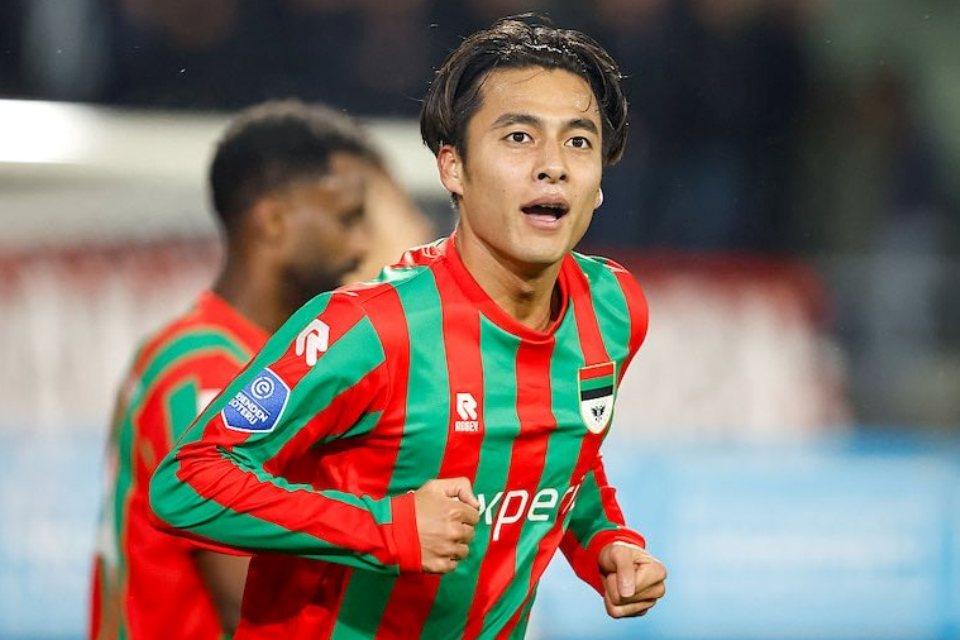 Dana Besar dari Hoffenheim untuk Gelandang Jepang Ditolak!