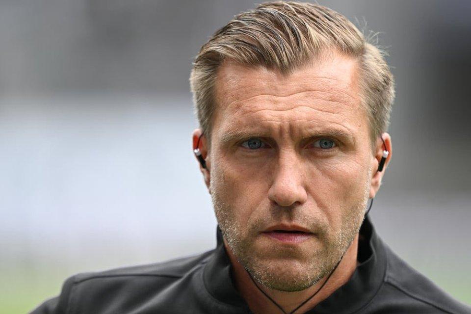Tak Disangka, Pelatih Frankfurt Masuk Radar Raksasa Serie A