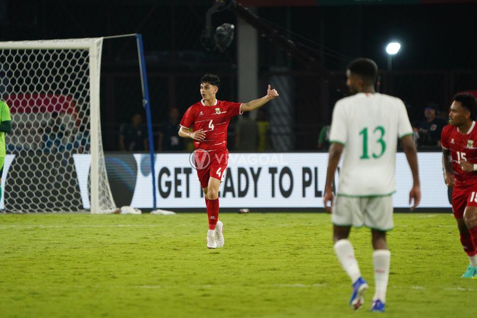Luapkan Emosi, Mathew Baker Menangis Saat Menyanyikan Tanah Airku