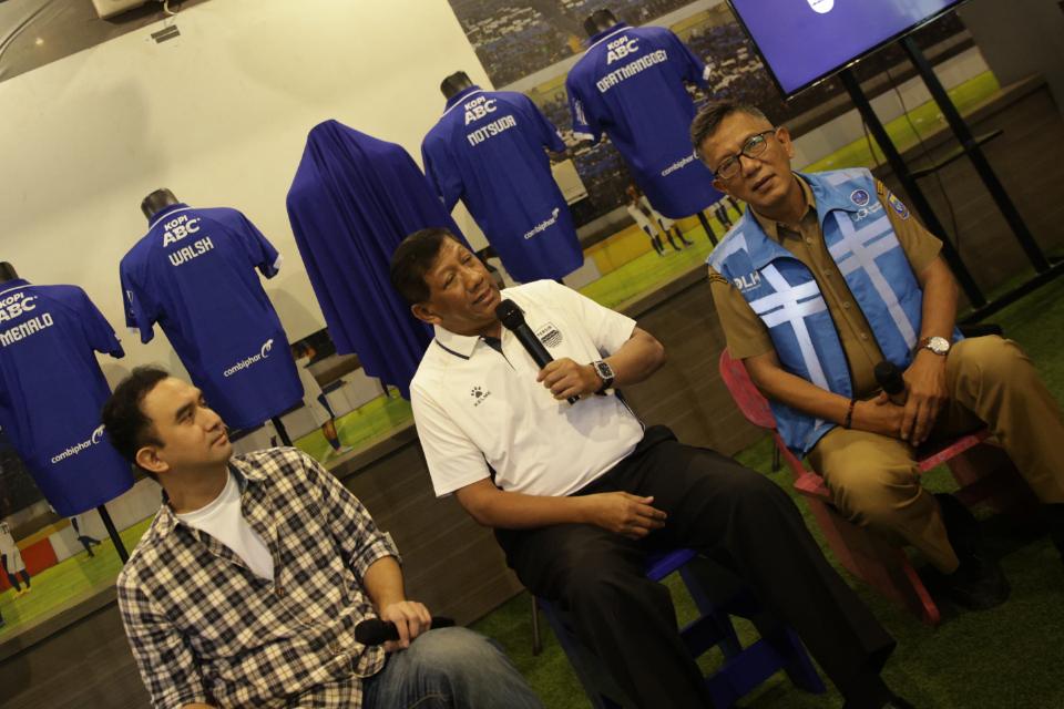 Persib Gelar Gerakan Bebersih
