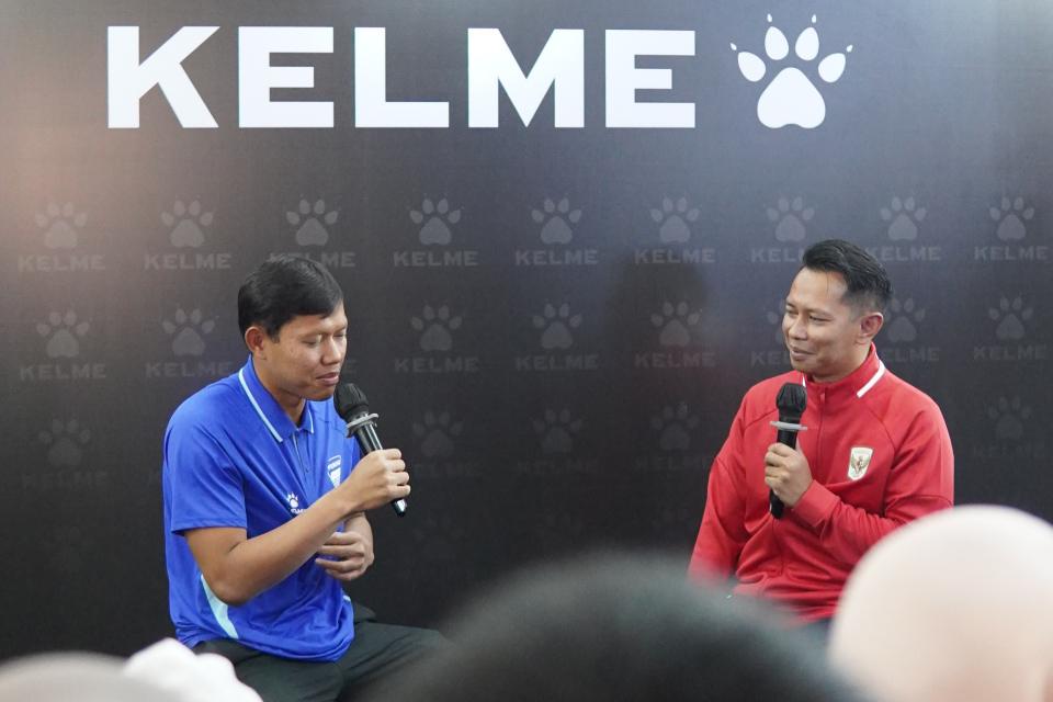 Adam Alis di Launching Pop Up Store Kelme