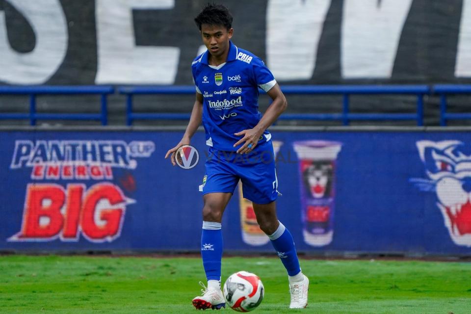 Bek Persib, Kakang Rudianto.