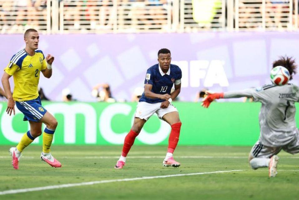 https://vivagoal.com/tag/kylian-mbappe/
