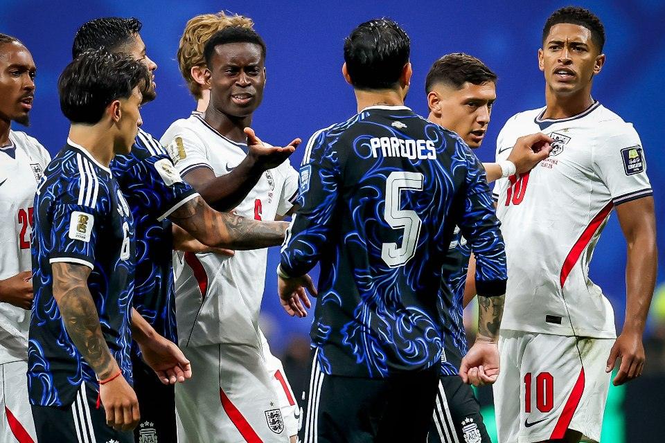Timnya Tersingkir dari Argentina, Legenda Inggris Tak Terima