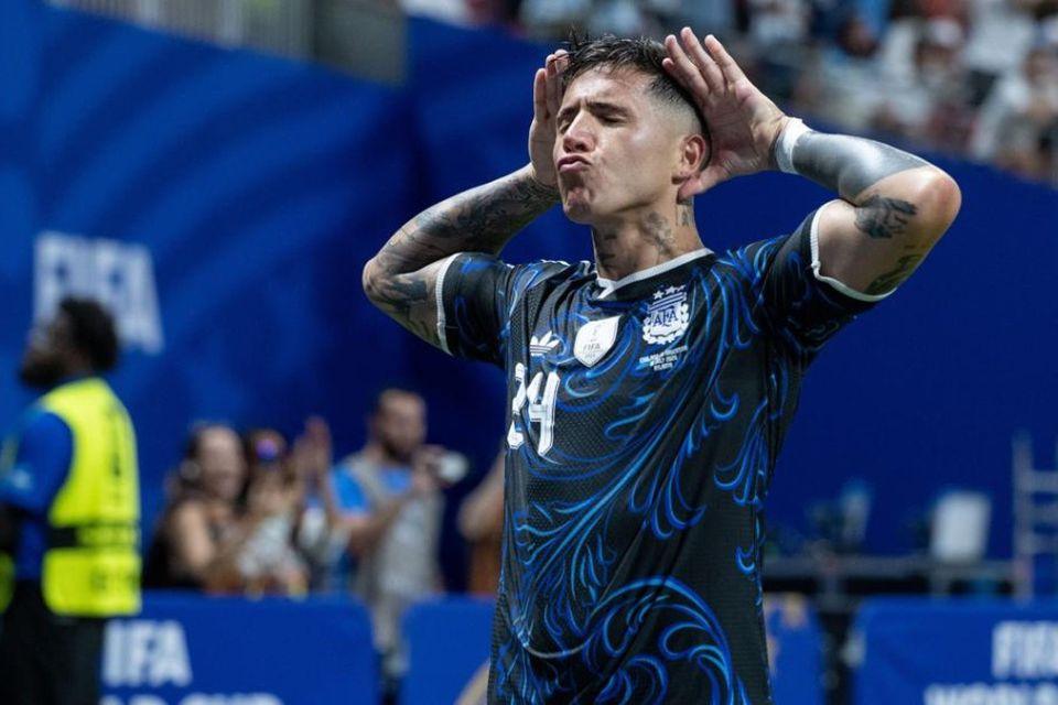 Gelandang Timnas Argentina Berpeluang Datang ke Indonesia Bela Chelsea Kontra AC Milan