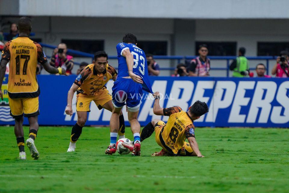 Ketum PSSI Mimpikan Man United vs Persija dan Persib vs PSG di Indonesia