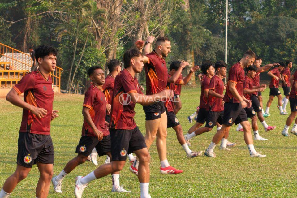 Sempat Bela Persib dan Persija, Ini Alasan Rezaldi Hehanussa Gabung Semen Padang