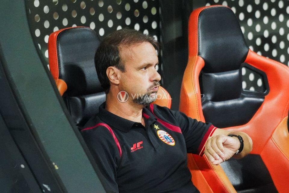 Persija Dilatih 5 Pelatih di 5 Musim Terakhir, Rayhan Hannan Tak Ambil Pusing