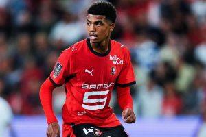 Tawaran Besar Fulham untuk Bek Rennes Ditolak!
