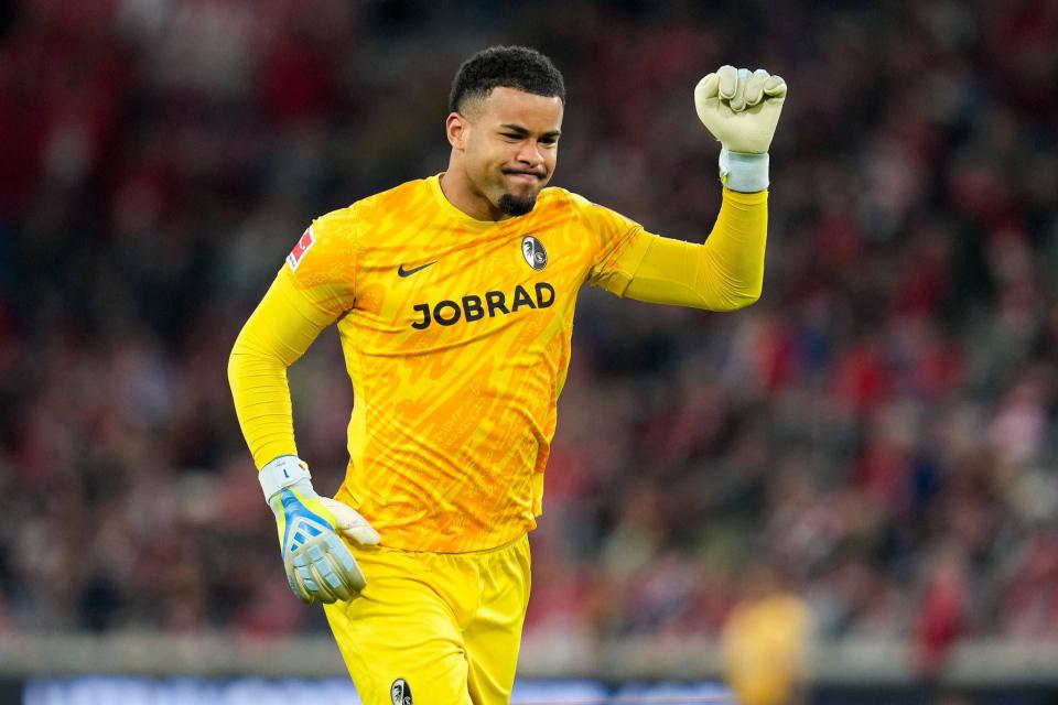 Noah Atubolu, Kiper SC Freiburg