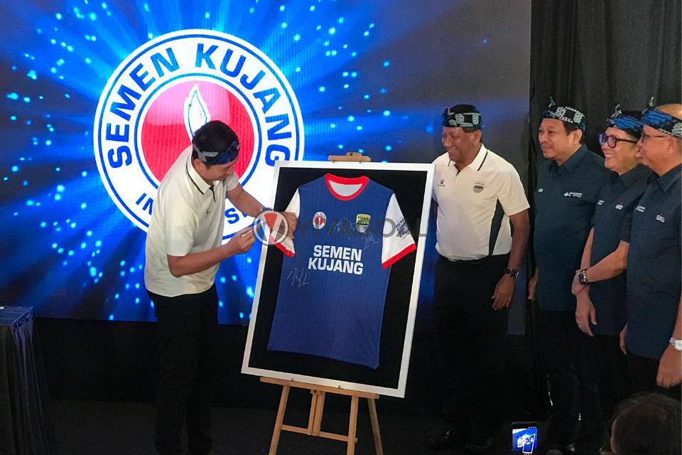 Persib dan Semen Kujang Jalin Kerja Sama.