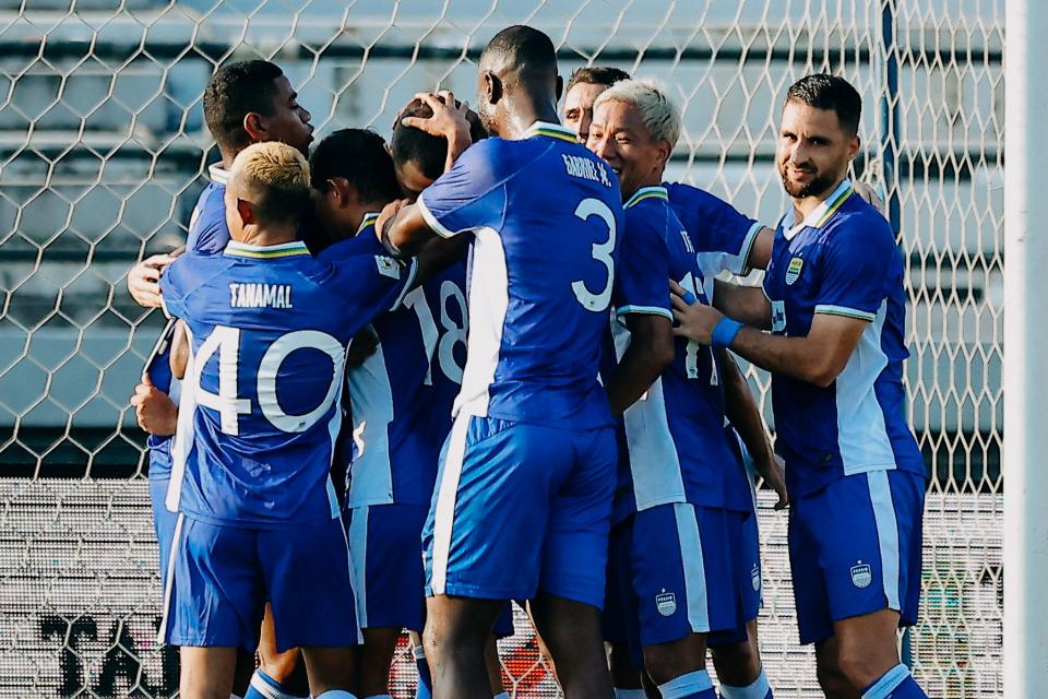Perayaan Gol Persib ke Gawang Persija