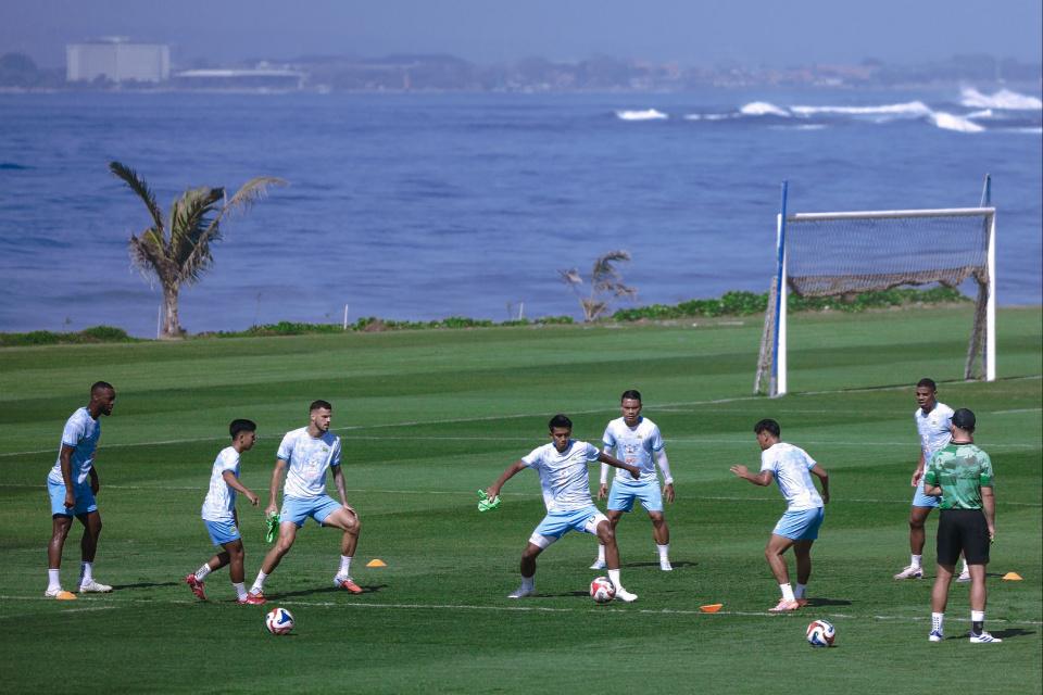 TC Persib di Bali