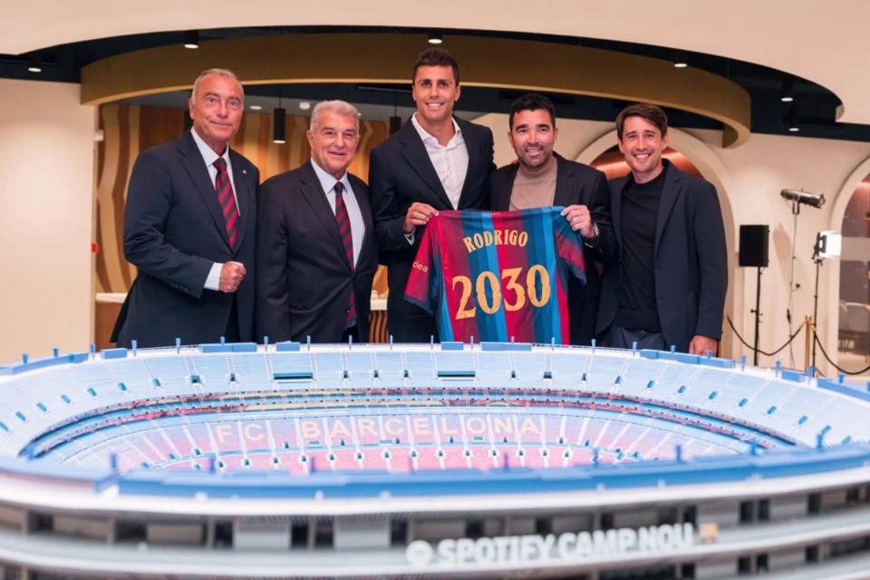 Rodri Gabung Barcelona