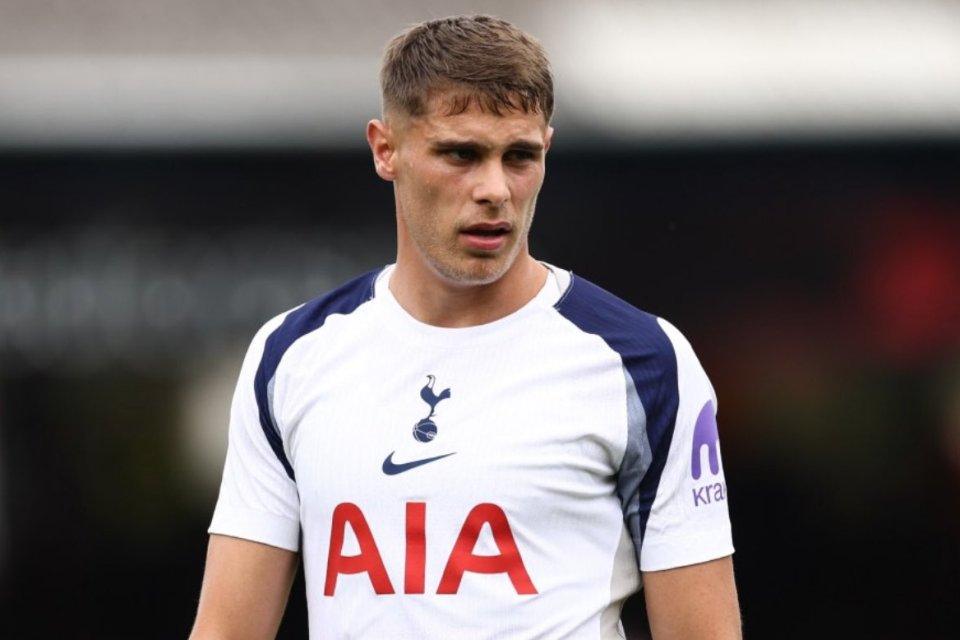 Jelang Laga Pembuka, Pilar Spurs Diragukan Tampil