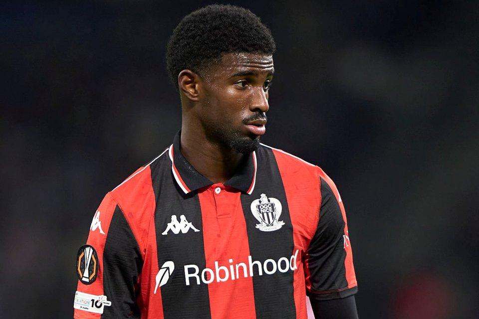 Tim Premier League Tak Jadi Angkut Penyerang Nice?