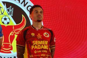Ini Alasan Stefano Lilipaly Gabung Semen Padang dan Main di Kasta Kedua