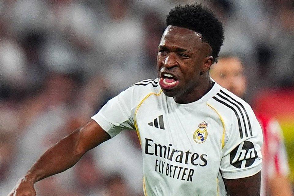 Setelah Drama Panjang, Vinicius Akhirnya Teken Kontrak Baru di Real Madrid