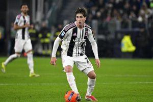 Setelah Vlahovic, Gelandang Juventus Segera Merapat ke Besiktas