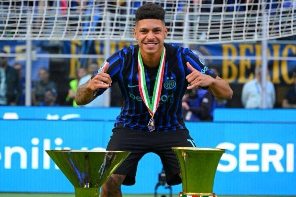 Bidik Pilar Inter, Roma Dihadapkan Pada Dua Masalah