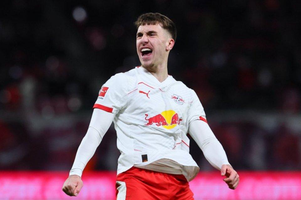 Bek Leipzig Bakal Disertakan Klopp di Nations League?