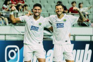 Julio Cesar dan Patricio Matricardi