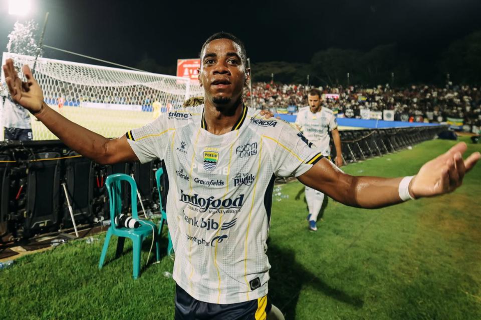 Uilliam Barros