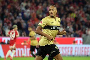 Dikaitkan dengan Dua Tim Eropa, Winger Stuttgart Putuskan Bertahan?