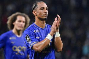 Ditaksir Ajax, Pilar Monaco Segera Pergi?