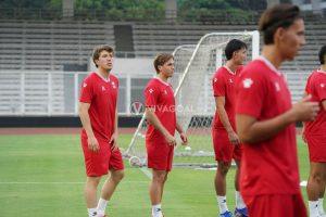 Luke Vickery dan Mitchell Baker Tuai Pujian dari Kevin Diks: Mereka Sangat Berbakat!