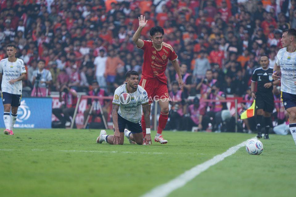 Bukan Rio Fahmi atau Fajar, Ini Alasan STY Pilih Kyohei Yoshino di Bek Kanan Kontra Persib