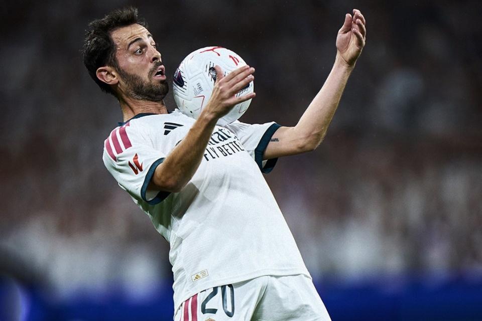 Pilarnya Hanya Main 8 Menit di Jeda Internasional, Real Madrid Khawatir?