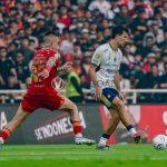 Pemain Persija, Fabio Calonego dan Pemain Persib, Thom Haye