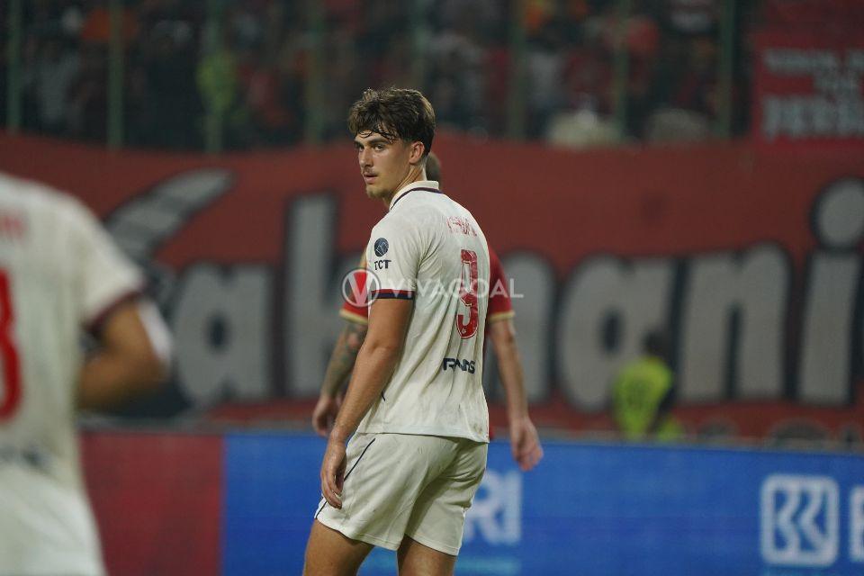 Dihajar Persija 5-1, Begini Respons Pelatih Arema