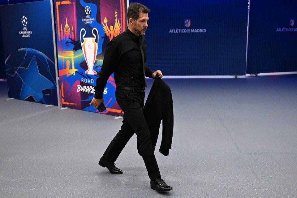 Meski Tengah Terpuruk, Simeone Tak Segan Sebut United Tim Kuat