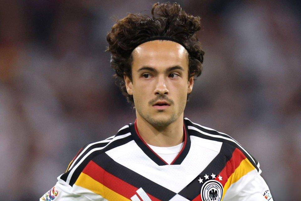 Bantu Jerman Menang, Pilar Celtic Catatkan Rekor Khusus